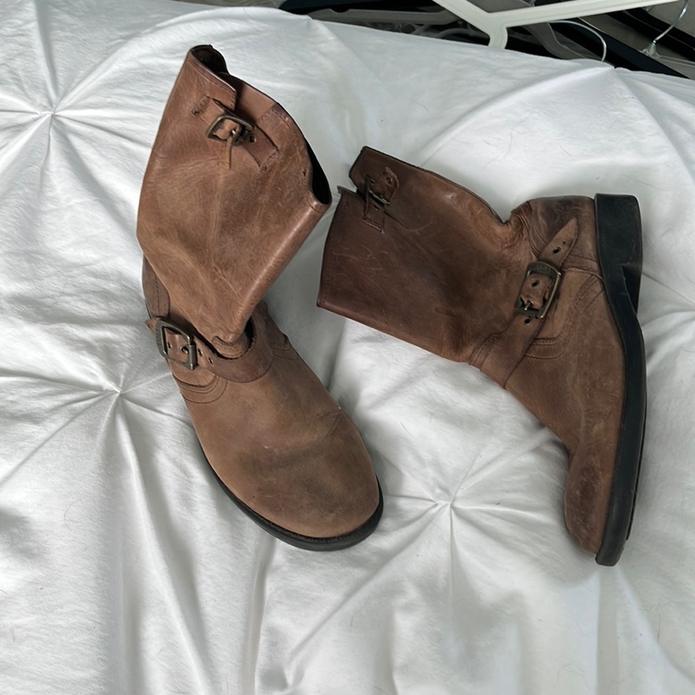 Frye boots used condition. Size 7